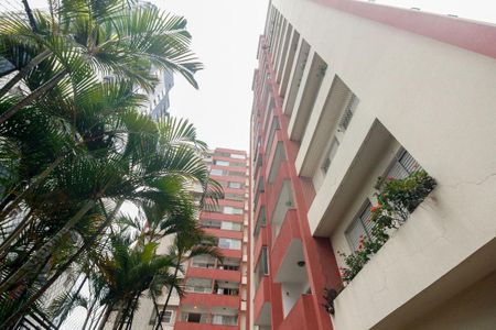 Apartamento à venda com 81m², 3 quartos e 2 vagas Apartamento à venda com 81m², 3 quartos e 2 vagasFachada
