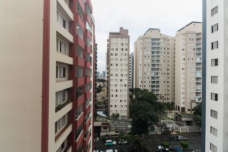 Apartamento à venda com 81m², 3 quartos e 2 vagas Apartamento à venda com 81m², 3 quartos e 2 vagasVaranda - Vista