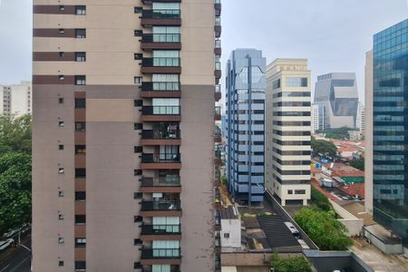 Apartamento à venda com 44m², 1 quarto e 1 vaga Apartamento à venda com 44m², 1 quarto e 1 vagaVista/Varanda