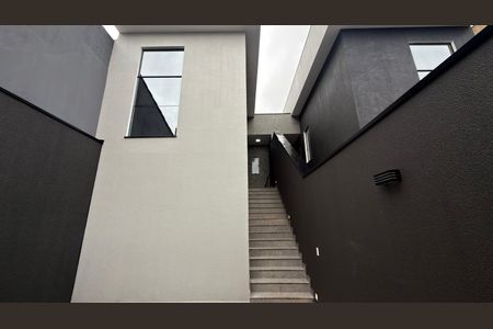 Área externa de casa à venda com 2 quartos, 88m² em Vila Curuçá, Santo André