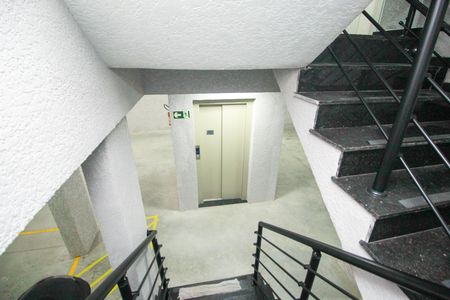 Apartamento para alugar com 61m², 2 quartos e 1 vaga Apartamento para alugar com 61m², 2 quartos e 1 vagaElevador