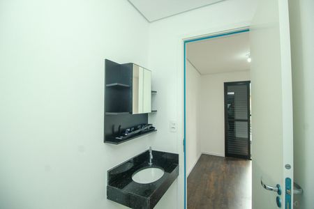 Apartamento para alugar com 61m², 2 quartos e 1 vaga Apartamento para alugar com 61m², 2 quartos e 1 vagaBanheiro da Suíte