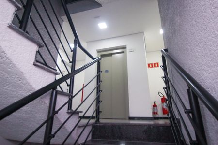 Apartamento para alugar com 61m², 2 quartos e 1 vaga Apartamento para alugar com 61m², 2 quartos e 1 vagaElevador