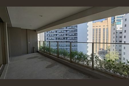 Apartamento à venda com 150m², 3 quartos e 2 vagasFoto 02