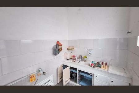 Casa para alugar com 35m², 2 quartos e sem vaga