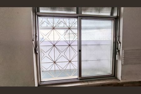 Casa para alugar com 35m², 2 quartos e sem vaga Casa para alugar com 35m², 2 quartos e sem vagaSala