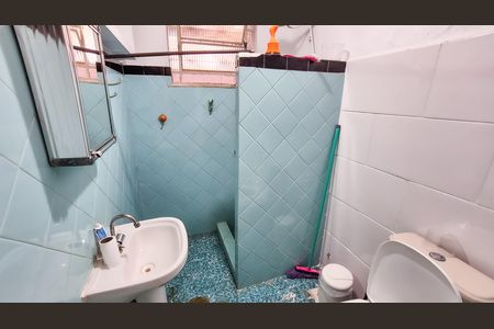 Casa para alugar com 35m², 2 quartos e sem vaga Casa para alugar com 35m², 2 quartos e sem vagaBanheiro
