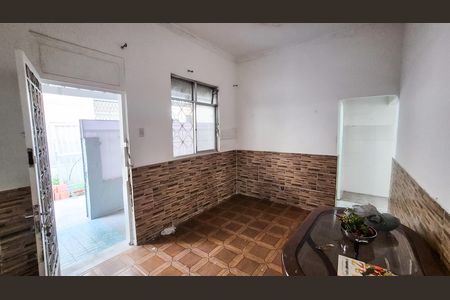 Sala de casa para alugar com 2 quartos, 35m² em Olaria, Rio de Janeiro
