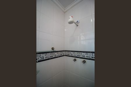 Casa para alugar com 221m², 4 quartos e 2 vagas Casa para alugar com 221m², 4 quartos e 2 vagasBanheiro da Suíte