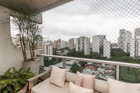 Apartamento à venda com 192m², 2 quartos e 3 vagas Apartamento à venda com 192m², 2 quartos e 3 vagasVaranda da Sala