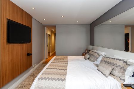 Apartamento à venda com 192m², 2 quartos e 3 vagas Apartamento à venda com 192m², 2 quartos e 3 vagasSuíte