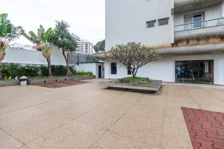 Apartamento à venda com 192m², 2 quartos e 3 vagas Apartamento à venda com 192m², 2 quartos e 3 vagasÁrea Comum