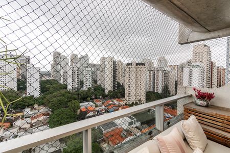 Apartamento à venda com 192m², 2 quartos e 3 vagas Apartamento à venda com 192m², 2 quartos e 3 vagasVaranda da Sala