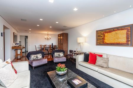 Apartamento à venda com 192m², 2 quartos e 3 vagas Apartamento à venda com 192m², 2 quartos e 3 vagasSala