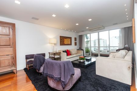 Apartamento à venda com 192m², 2 quartos e 3 vagas Apartamento à venda com 192m², 2 quartos e 3 vagasSala
