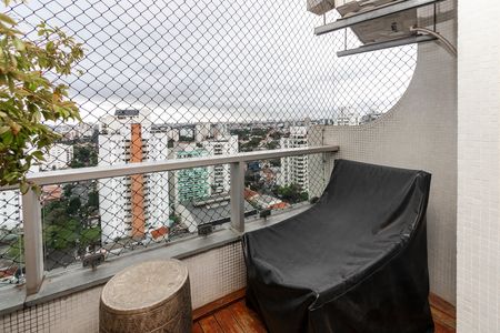 Apartamento à venda com 192m², 2 quartos e 3 vagas Apartamento à venda com 192m², 2 quartos e 3 vagasVaranda da Suíte