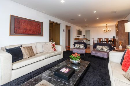 Apartamento à venda com 192m², 2 quartos e 3 vagas Apartamento à venda com 192m², 2 quartos e 3 vagasSala