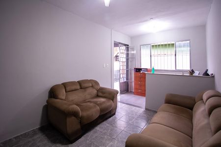 Sala de casa para alugar com 2 quartos, 85m² em Trindade, São Gonçalo