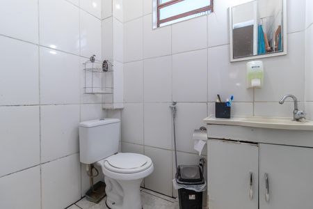 Banheiro Social 1 de casa à venda com 2 quartos, 88m² em Dom Bosco, Belo Horizonte