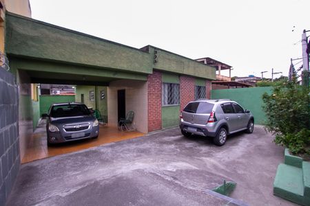 Casa para alugar com 84m², 3 quartos e 4 vagas Casa para alugar com 84m², 3 quartos e 4 vagasQuintal