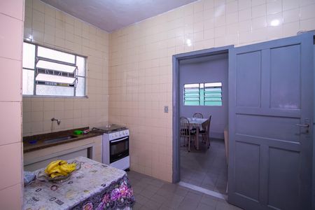 Casa para alugar com 84m², 3 quartos e 4 vagas Casa para alugar com 84m², 3 quartos e 4 vagasCozinha
