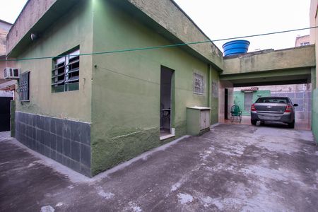 Casa para alugar com 84m², 3 quartos e 4 vagas Casa para alugar com 84m², 3 quartos e 4 vagasQuintal