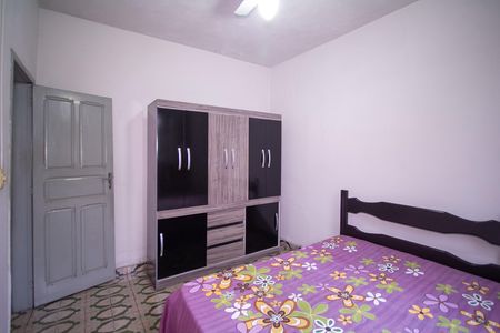 Quarto 1 de casa para alugar com 3 quartos, 84m² em Trindade, São Gonçalo