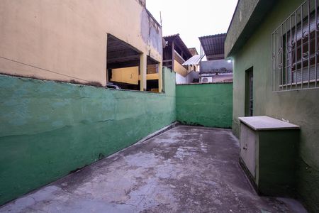 Casa para alugar com 84m², 3 quartos e 4 vagas Casa para alugar com 84m², 3 quartos e 4 vagasQuintal
