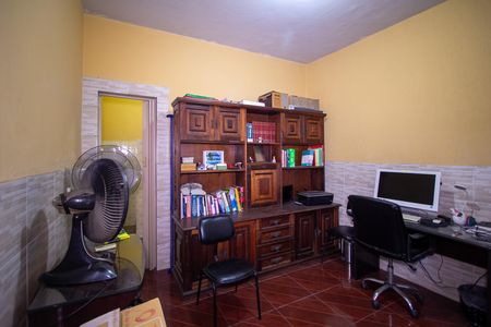 Casa para alugar com 84m², 3 quartos e 4 vagas Casa para alugar com 84m², 3 quartos e 4 vagasSuíte