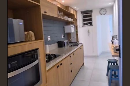 Apartamento à venda com 132m², 3 quartos e sem vaga Apartamento à venda com 132m², 3 quartos e sem vagaCozinha