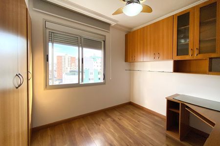 Apartamento à venda com 90m², 2 quartos e 2 vagasQuarto 2