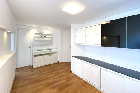 Sala de Estar de apartamento à venda com 2 quartos, 90m² em Grajaú, Belo Horizonte