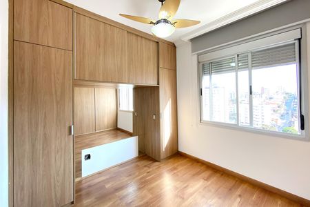 Apartamento à venda com 90m², 2 quartos e 2 vagasSuite