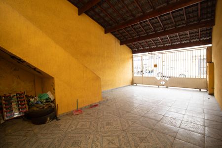 Casa para alugar com 280m², 3 quartos e 3 vagas Casa para alugar com 280m², 3 quartos e 3 vagasGaragem