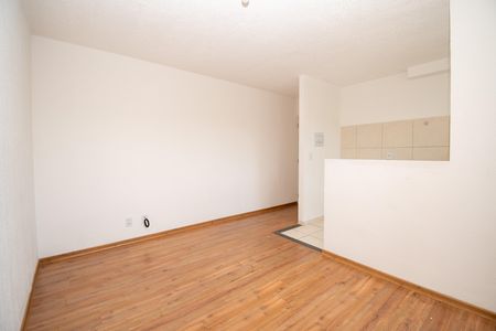 Sala de apartamento para alugar com 2 quartos, 45m² em Chácara Contagem, Contagem