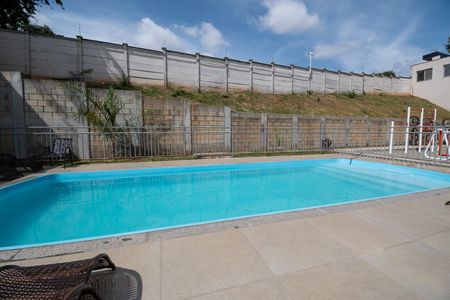 Apartamento para alugar com 45m², 2 quartos e 1 vaga Apartamento para alugar com 45m², 2 quartos e 1 vagaÁrea comum - Piscina