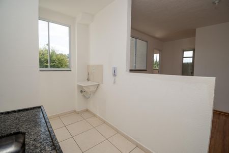 Apartamento para alugar com 45m², 2 quartos e 1 vaga Apartamento para alugar com 45m², 2 quartos e 1 vagaCozinha e Área de Serviço