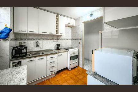 Apartamento para alugar com 69m², 2 quartos e 1 vaga Apartamento para alugar com 69m², 2 quartos e 1 vagaBanheiro