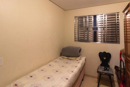 Quarto 1 - Apartamento 1 de casa à venda com 8 quartos, 450m² em Gopouva, Guarulhos