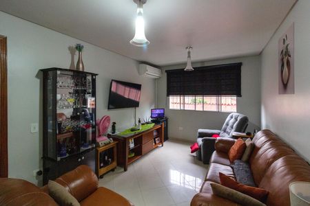 Sala - Apartamento 1 de casa à venda com 8 quartos, 450m² em Gopouva, Guarulhos