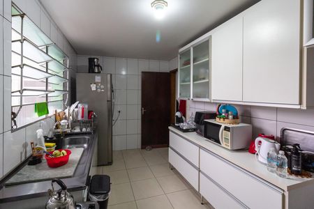 Casa para alugar com 450m², 8 quartos e 5 vagasCozinha - Apartamento 1