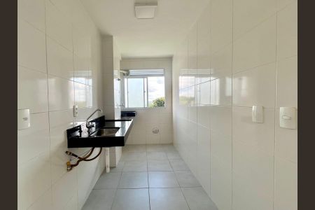 Apartamento à venda com 58m², 2 quartos e 1 vagaCozinha e Área de Serviço