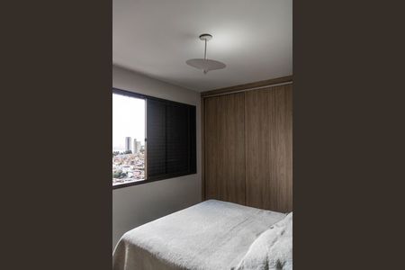 Apartamento à venda com 350m², 4 quartos e 4 vagas Apartamento à venda com 350m², 4 quartos e 4 vagasSuíte