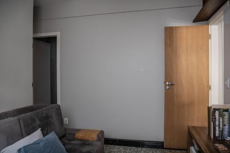 Apartamento à venda com 350m², 4 quartos e 4 vagas Apartamento à venda com 350m², 4 quartos e 4 vagasSala 2