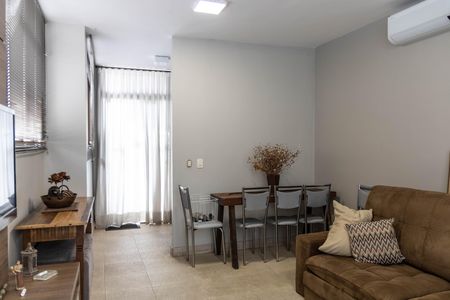 Apartamento à venda com 350m², 4 quartos e 4 vagas Apartamento à venda com 350m², 4 quartos e 4 vagasSala 3
