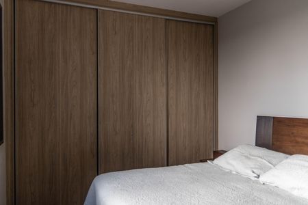 Apartamento à venda com 350m², 4 quartos e 4 vagas Apartamento à venda com 350m², 4 quartos e 4 vagasSuíte
