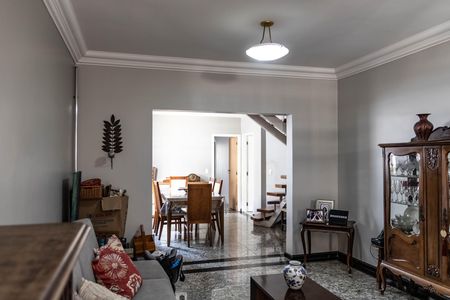 Apartamento à venda com 350m², 4 quartos e 4 vagas Apartamento à venda com 350m², 4 quartos e 4 vagasSala 1