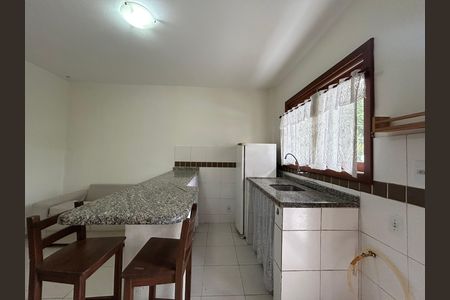 Apartamento para alugar com 65m², 2 quartos e 1 vagaCozinha 