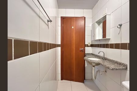 Apartamento para alugar com 65m², 2 quartos e 1 vagaBanheiro 