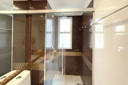 Apartamento para alugar com 114m², 2 quartos e 2 vagas Apartamento para alugar com 114m², 2 quartos e 2 vagasBanheiro